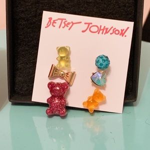 NWT🌈BETSEY JOHNSON 🌈 GUMMY BEAR JEWELRY SET🌈